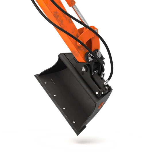 HB400 cutting edge and reinforced wear bars on excavator tilt bucket