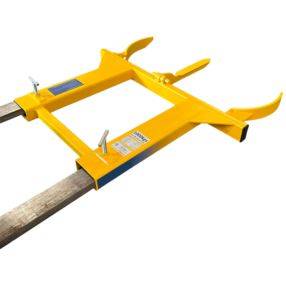 Fork-mounted dual drum grab for moving steel drums