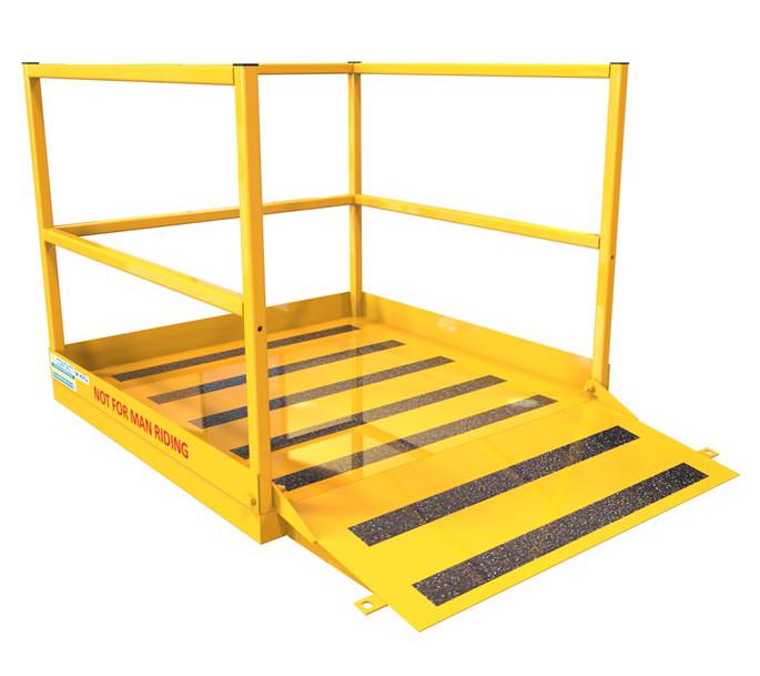 Goods transfer platform with folding front ramp